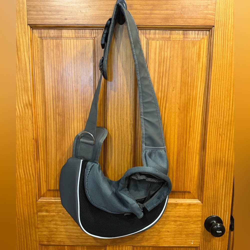 YUDODO Pet Sling Carrier for Small Dogs & Cats Hands Free Breathable Mesh